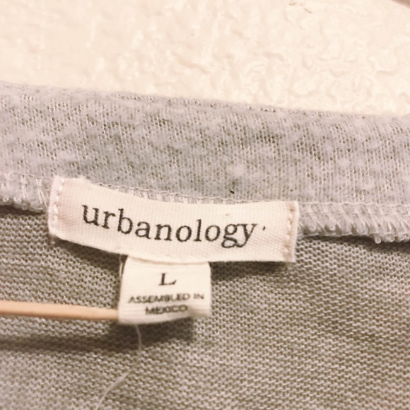 Urbanology Long Sleeve Front Tie Top sz L fits M - Picture 3 of 4